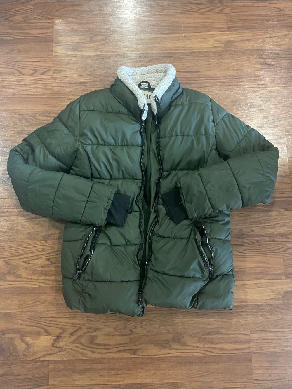 YMI Olive Green Women’s Puffer Jacket with Sherpa Collar Size M